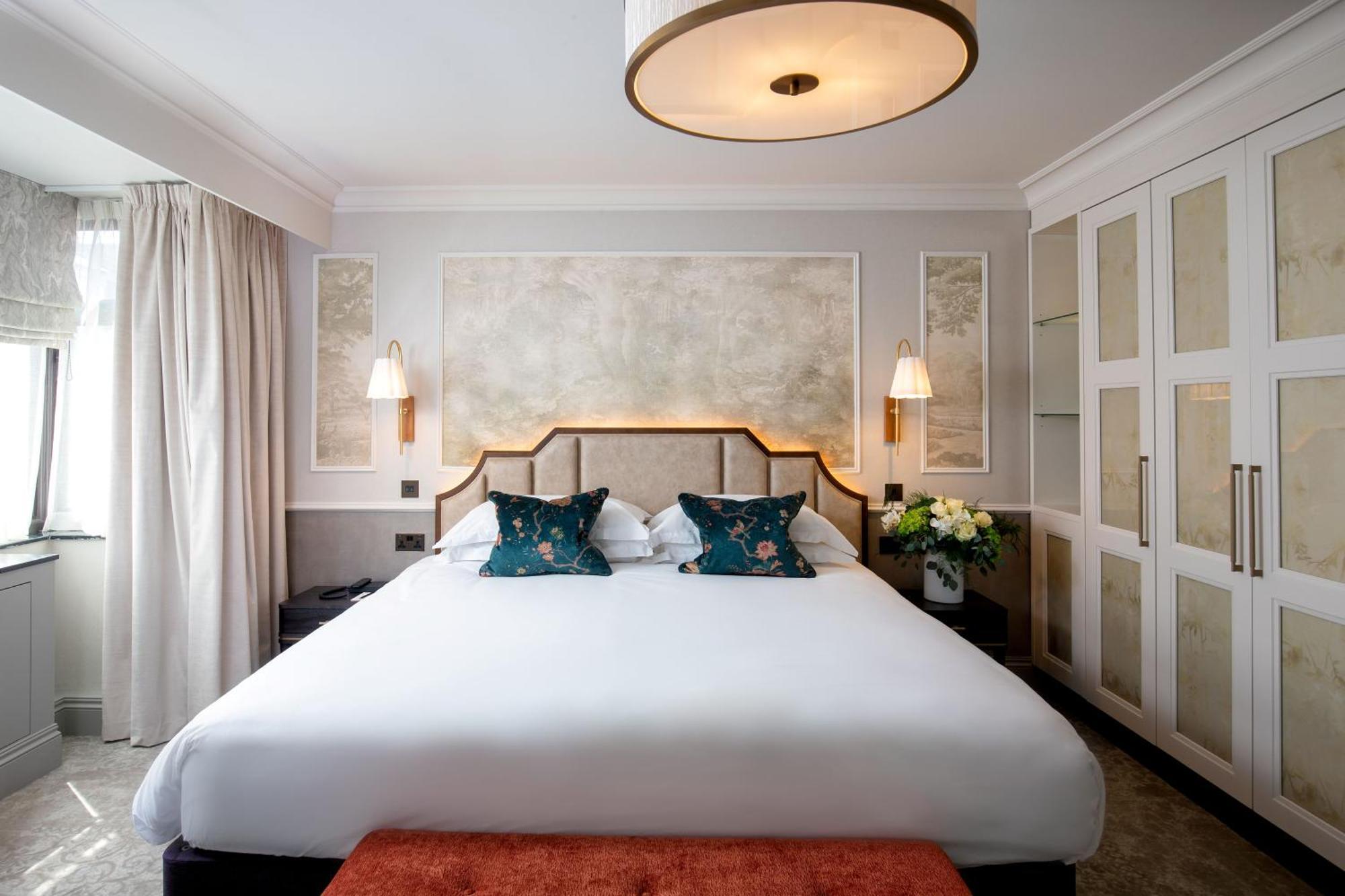 The Capital Hotel, & Townhouse 5*